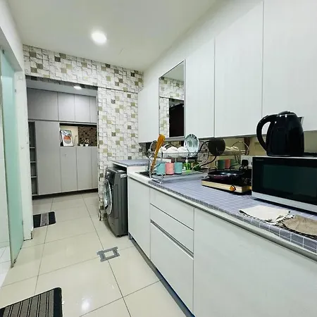 Trefoil Setia Alam By Deurban Apartment Shah Alam Exterior photo