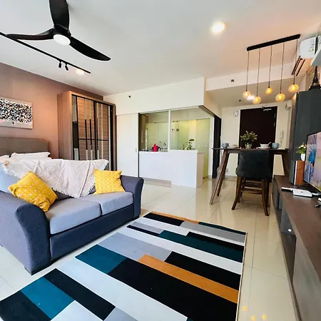 Trefoil Setia Alam By Deurban Apartment Shah Alam Exterior photo