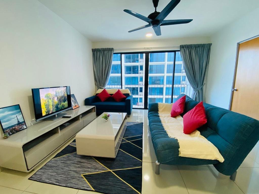 Apartment Trefoil Setia Alam By Deurban Shah Alam